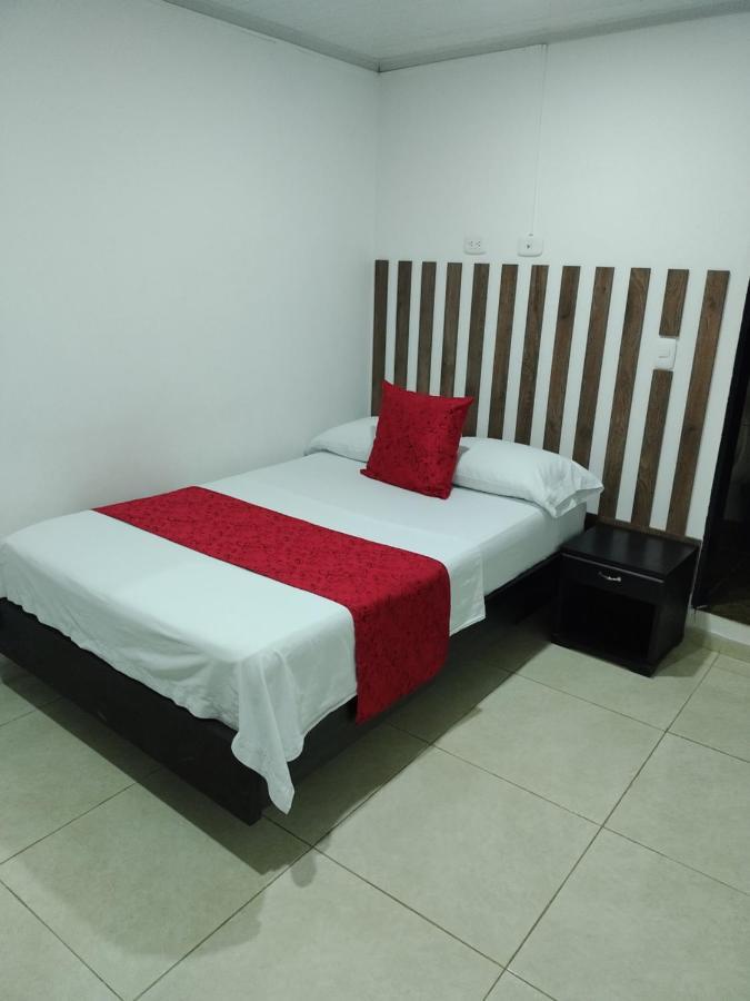 Hotel Plaza Centro Florencia  Exterior photo