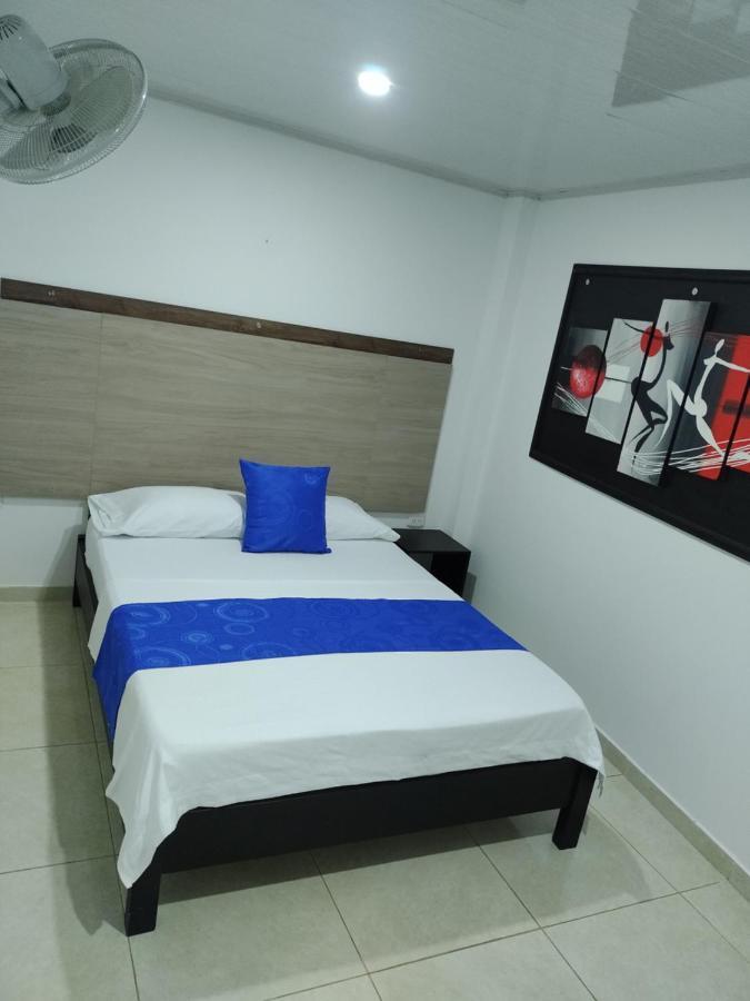 Hotel Plaza Centro Florencia  Exterior photo